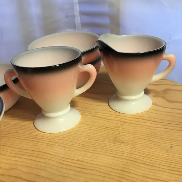 Vintage HAZEL ATLAS OVIDE Sugar & Cream Set w/1Cup & Saucer Retro Pink Black - Picture 3 of 8